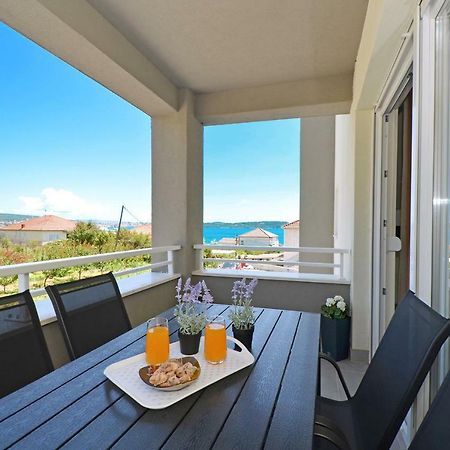Sunshine Appartement Trogir Buitenkant foto