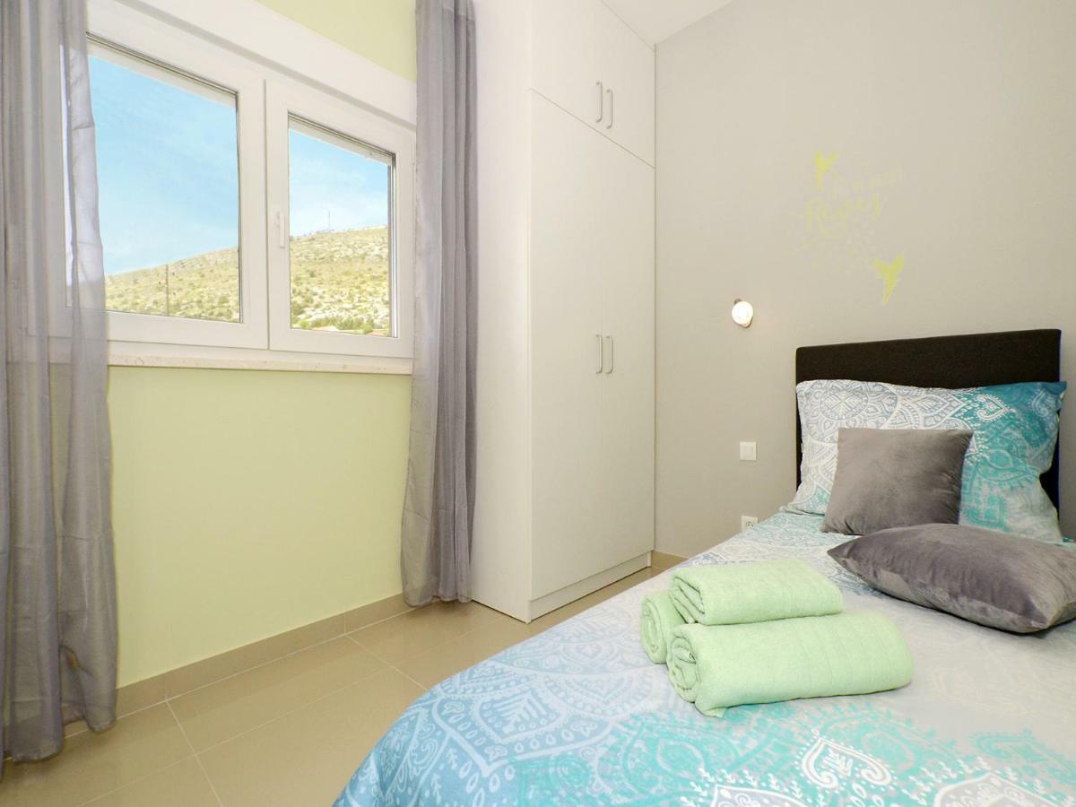 Sunshine Appartement Trogir Buitenkant foto